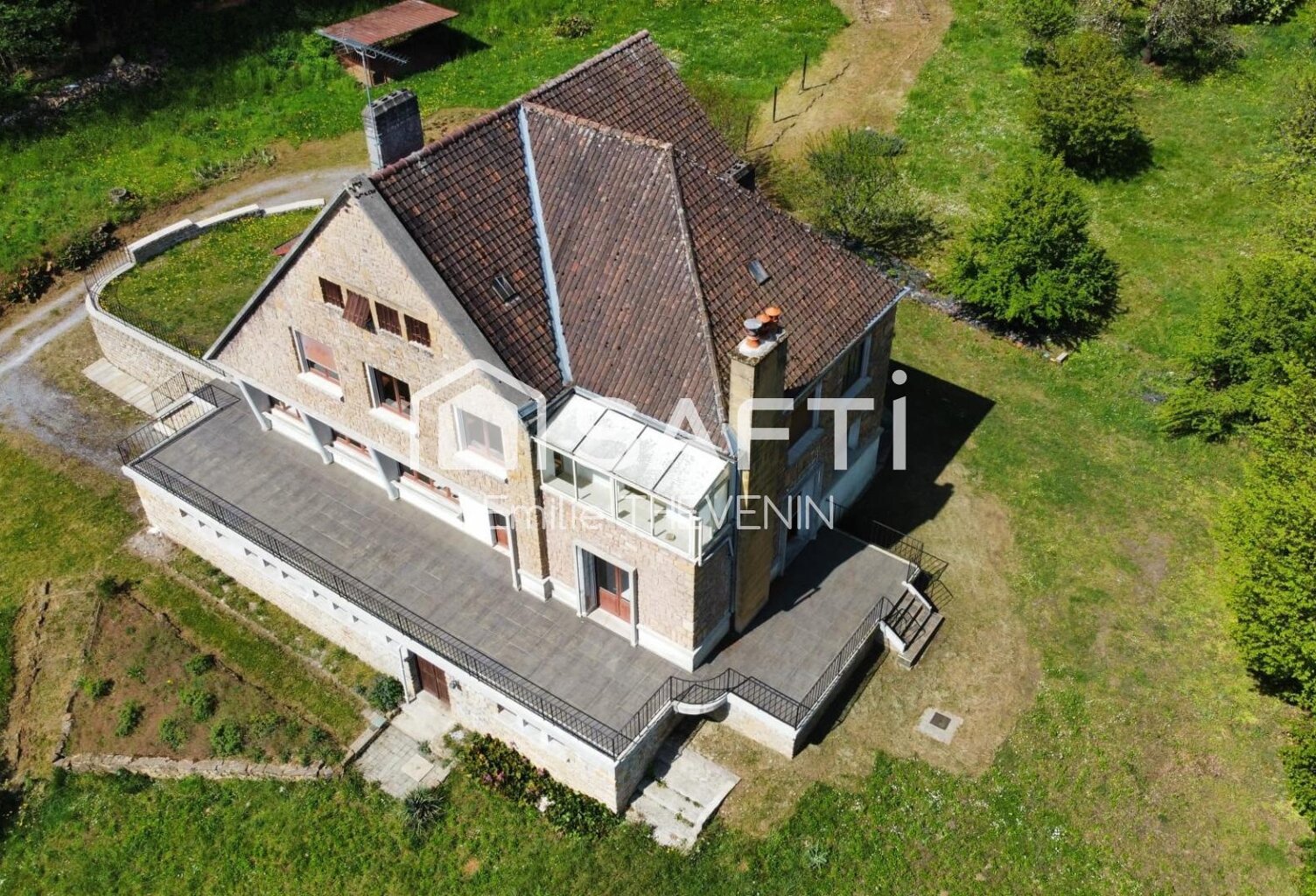 Une propriété rare aux portes de Sedan — photo 1