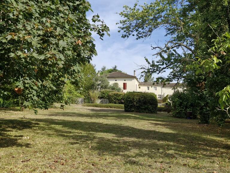 Vente Maison de village 13 pièces — photo 1