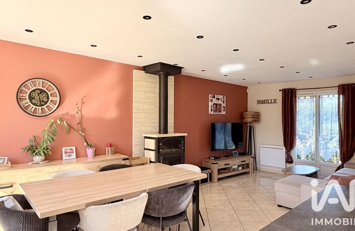 Vente Maison traditionnelle 6 pièces — photo 2