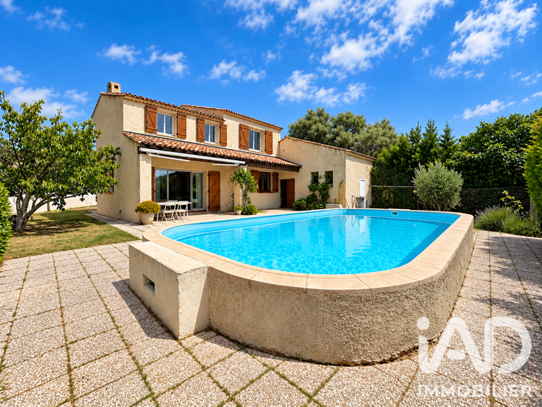 Vente Maison/villa 8 pièces — photo 1