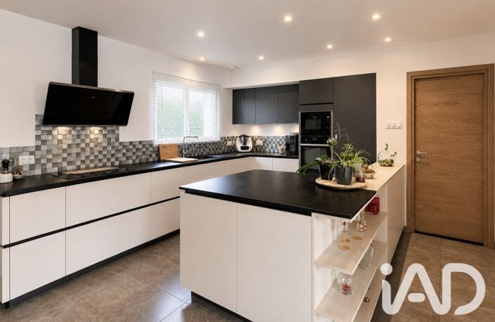 Vente Maison/villa 5 pièces — photo 2