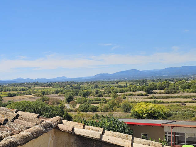 Entre Uzès, Nimes et Alès : charme, pierre et vue incroyable. — photo du bien