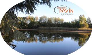 Terrain  305573 m² à vendre à La Guerche-sur-l'Aubois (18150)