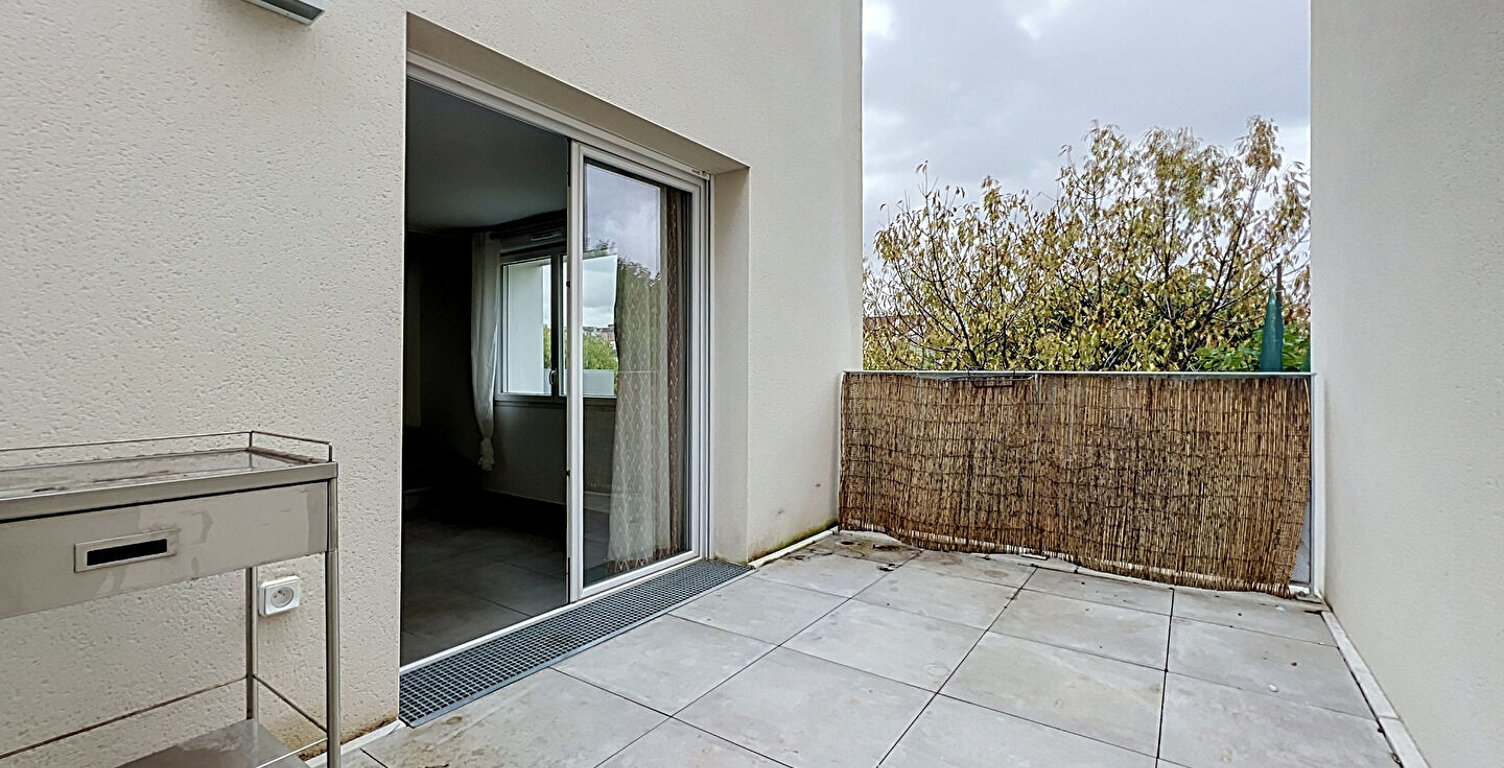 TOULOUSE BONNEFOY -  DUPLEX T3 de 66 m² TERRASSE ET PARKING SOUS-SOL — photo 1