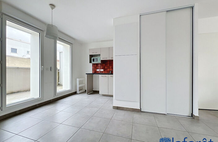TOULOUSE BONNEFOY -  DUPLEX T3 de 66 m² TERRASSE ET PARKING SOUS-SOL — photo 3