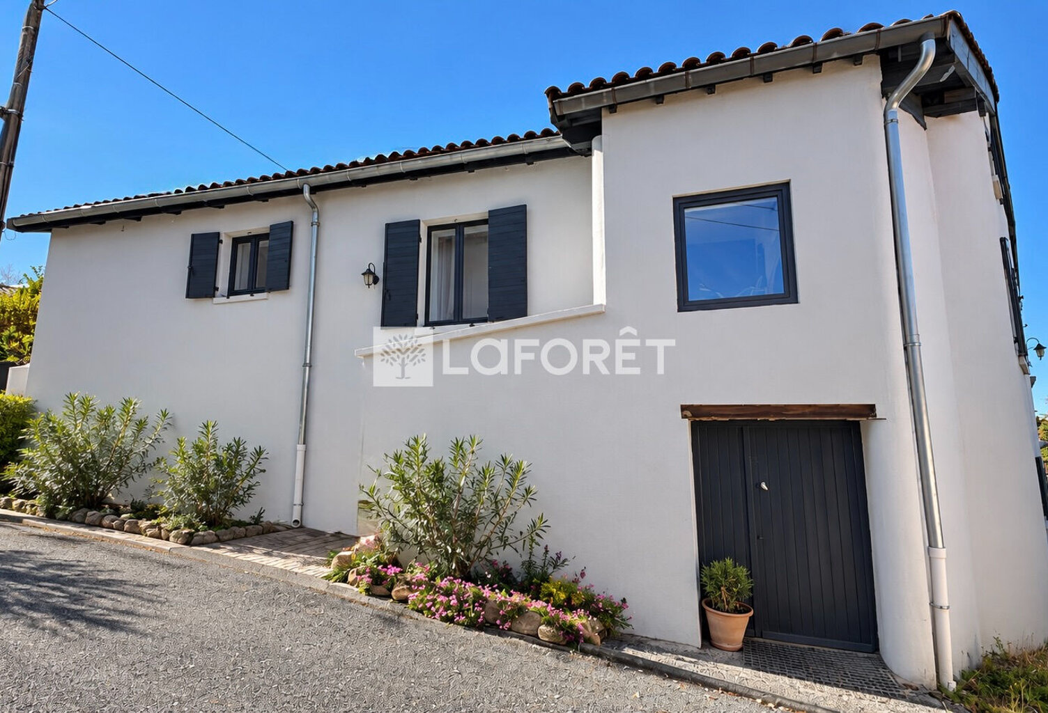 EXCLU - Maison de village 7 pièces d'env. 185 m² — photo 1