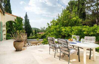 Référence : 7059-SBA - Maison plain pied - Eguilles - Fort potentiel - Piscine — photo du bien