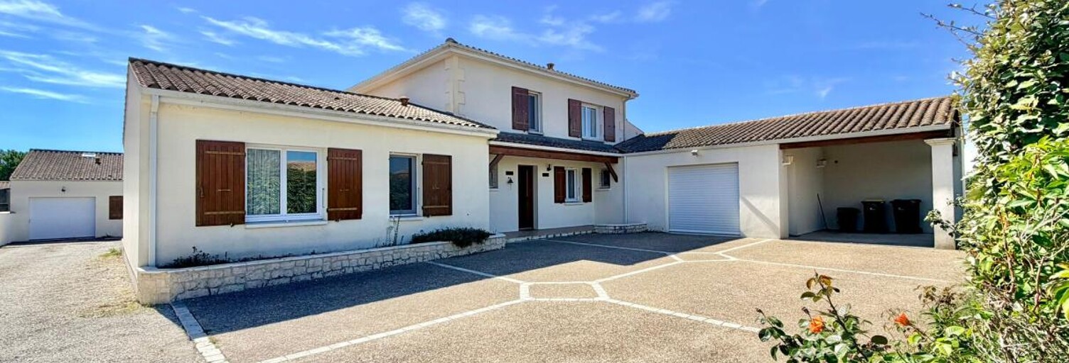 Maison 9 Pièces 226 m² à vendre à Marennes-Hiers-Brouage (17320)
