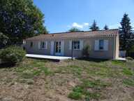 A SAINT JUNIEN PROCHE DU CENTRE VILLE BELLE MAISON DE PLAIN PIED 96 M² HABITABLES SUR UN TERRAIN DE 1502 M² PLAT — photo 4