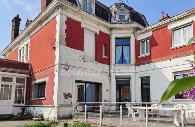 RARE À SAINT-QUENTIN – MAISON DE CARACTÈRE – 6 CHAMBRES – BUREAU INDÉPENDANT – JARDIN – STATIONNEMENT — photo du bien