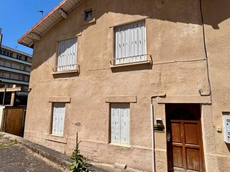 Immeuble de rapport – 4 appartements – Centre-ville — photo 1