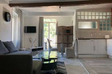 Appartement 2 pièces 630 €