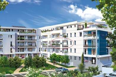 Appartement 3 pièces 885 €