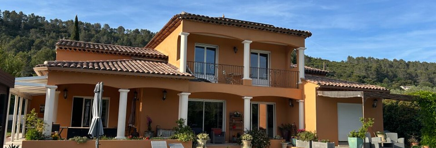 Appartement 1 Pièce 15 m² à louer à Camps-la-Source (83170)