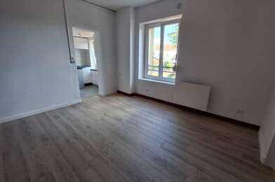 Appartement 3 pièces 595 €