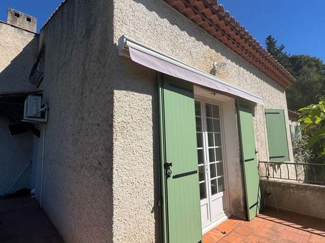 Maison de 130m2 à louer sur Ceyreste — photo du bien