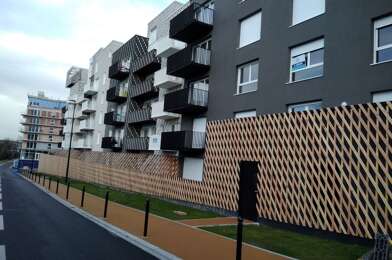Appartement 3 pièces 869 €