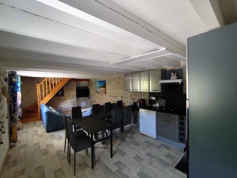 Maison de 104m2 à louer sur Le Gua — photo 1