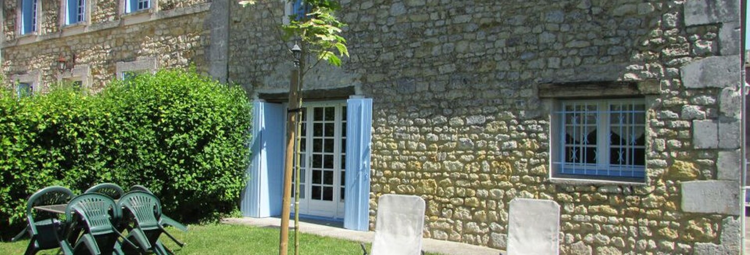 Maison 3 Pièces 77 m² à louer à Le Gua (17600)