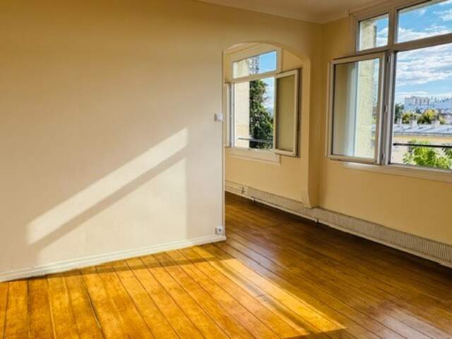 CHÂTILLON – 4 PIÈCES – 3 CHAMBRES – 56 m² – ENTIÈREMENT RÉNOVÉ – SANS TRAVAUX -Appartement à vendre 4 pièces CHATILLON (92) — photo du bien
