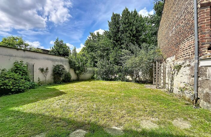 NOUVEAU PRIX – LA CHARTRE-SUR-LE-LOIR – 5 CHAMBRES, JARDIN & STATIONNEMENT – 164 900 € FAI — photo 5