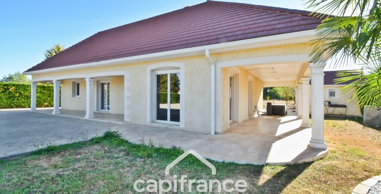Maison de plain-pied 3 chambres, garage et terrain au calme proche LOUHANS (71) — photo 1