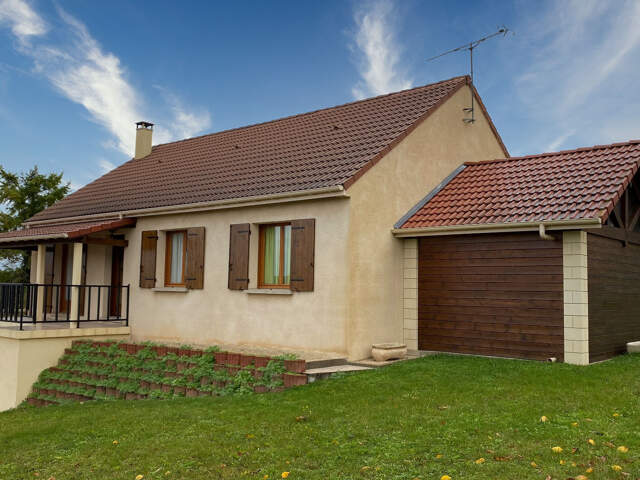 Pavillon à vendre 3 chambres, sous-sol et Jardin à PACY SUR ARMANCON (89) — photo du bien