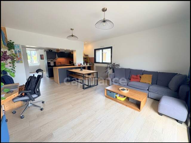 Maison à vendre 4 pièces OISSEL (76) — photo du bien