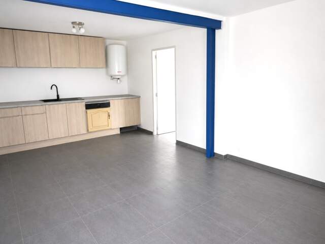 A louer, Bureaux 150 m² avec Places de Parking, Quartier Lingostière, Plaine du Var, Nice 06200, Alpes-Maritimes — photo du bien