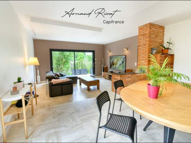 Maison familiale à vendre 8 pièces SAINTE MAURE DE TOURAINE (37) — photo du bien