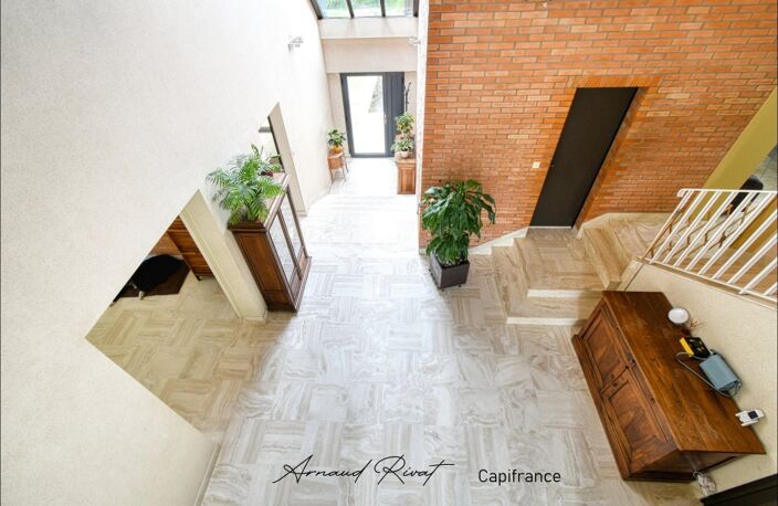 Maison familiale à vendre 8 pièces SAINTE MAURE DE TOURAINE (37) — photo 2