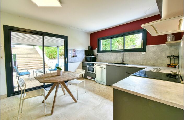 Maison familiale à vendre 8 pièces SAINTE MAURE DE TOURAINE (37) — photo 3