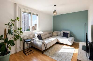 Appartement 4 pièces de 91,86 m² avec balcon – Bourgoin-Jallieu — photo du bien