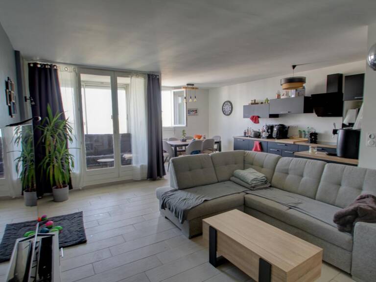 T3 DERNIER ETAGE SANS TRAVAUX — photo 1