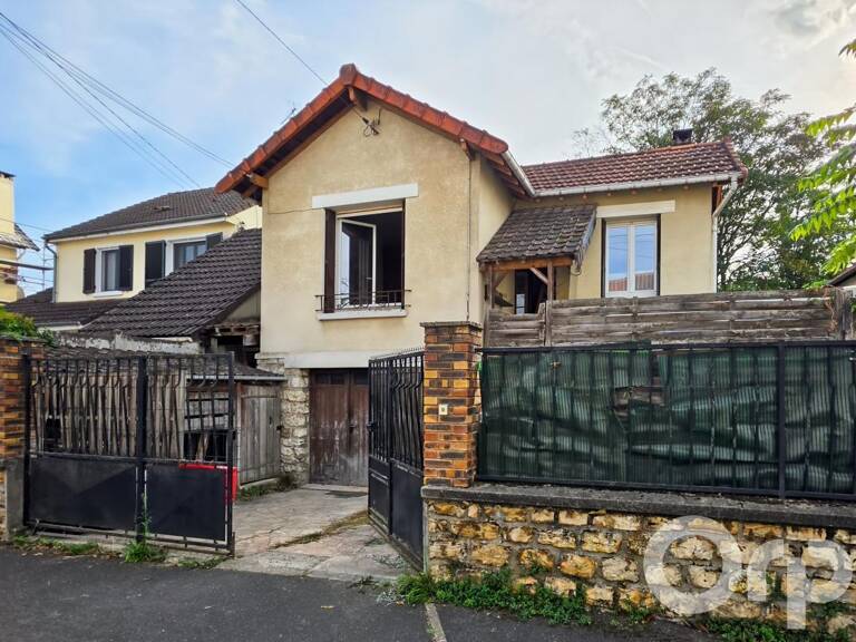 Maison 2 pièces Beauchamp à vendre et à rénover — photo 1