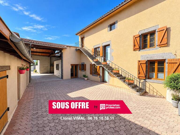 Maison 5 pièces 140 m2 avec dépendances — photo 1