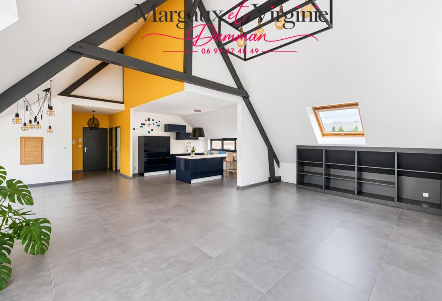 Appartement  186m²  - 4 chambres  - dernier étage — photo 1
