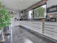 Maison contemporaine BBC , 3 chambres, garage de 48 m², jardin avec piscine — photo 3