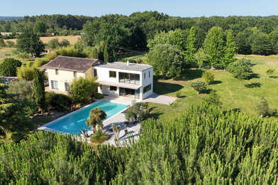 Maison 7 pièces 583600 €