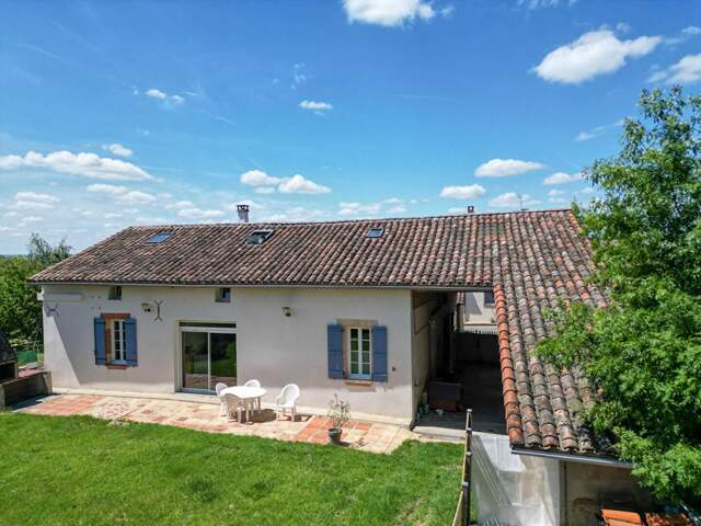 A VENDRE Maison 5 P 140 m2 3 chambres a Canals - 82170 — photo du bien