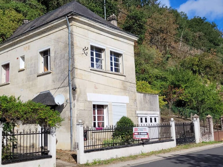MAISON DE VILLAGE A MONTOIRE SUR LE LOIR — photo 1