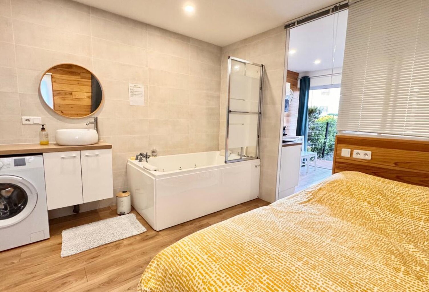 APPARTEMENT TYPE 2 ATYPIQUE ! — photo 1