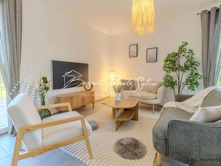 APPARTEMENT T3- 70,46 m² Idéalement situé: 227000  avec terrasse , double garage. Très Grand confort MONTEUX (84170) — photo 1
