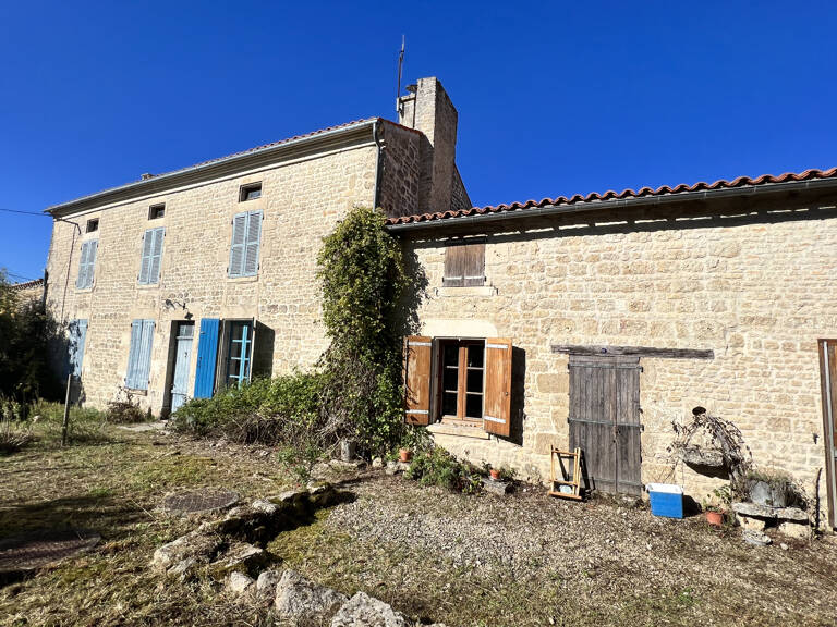 Maison et son gîte indépendant — photo 1