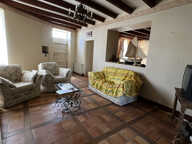 Ancien logis avec dépendances et grand jardin clos — photo 3