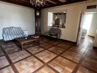 Ancien logis avec dépendances et grand jardin clos — photo 4