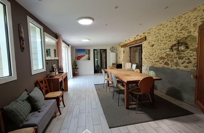 Maison de village - 219m² - Aubigny-Les Clouzeaux — photo 5