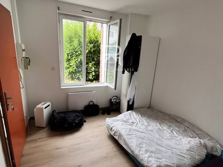 Studio  14 m2 + parking vendu loué — photo 1