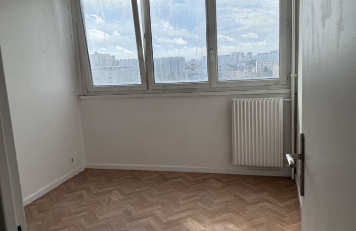 Vente Appartement 4 pièces — photo 3