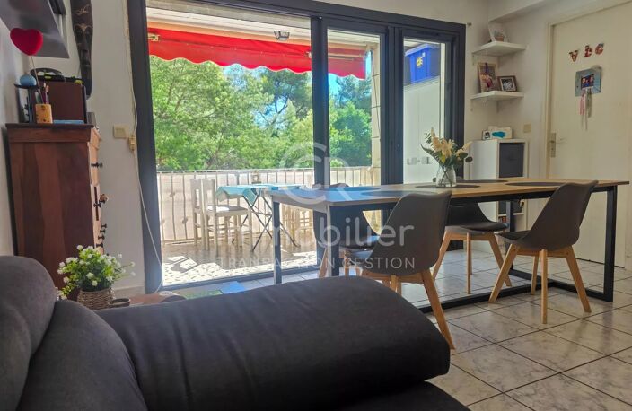 T3 CROIX DES GARDES - PARKING ET CAVE — photo 4